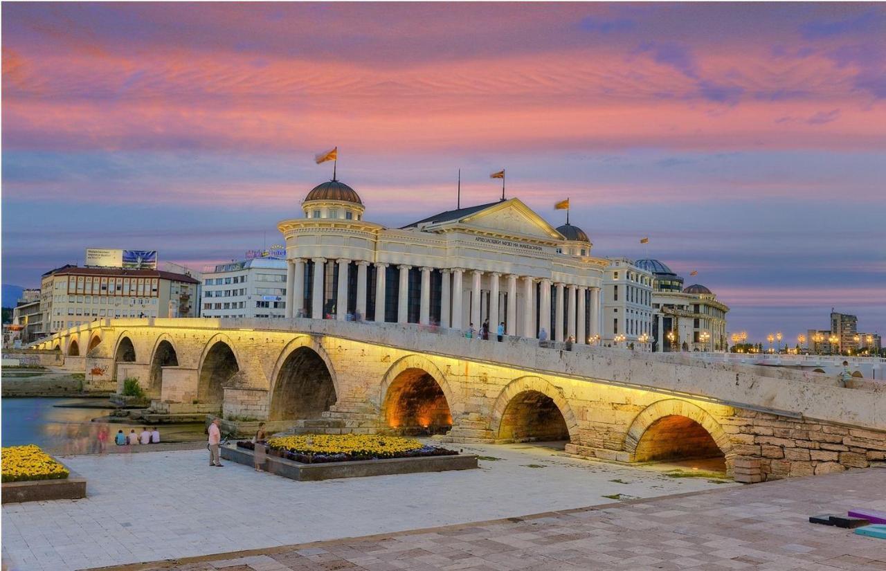 Tea'S Apartment, Skopje City - Centre Екстериор снимка